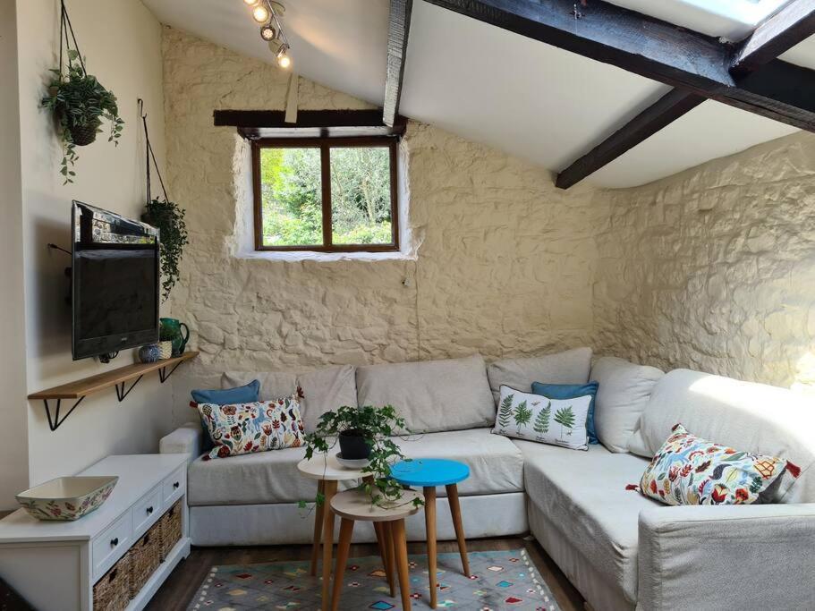 Вилла The Dairy - Quaint 1Br In Dartmoor National Park Hennock Экстерьер фото