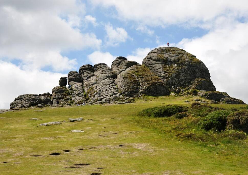 Вилла The Dairy - Quaint 1Br In Dartmoor National Park Hennock Экстерьер фото